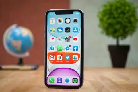 萨嘎苹果手机维修分享升级iOS16屏幕失灵解决办法 
