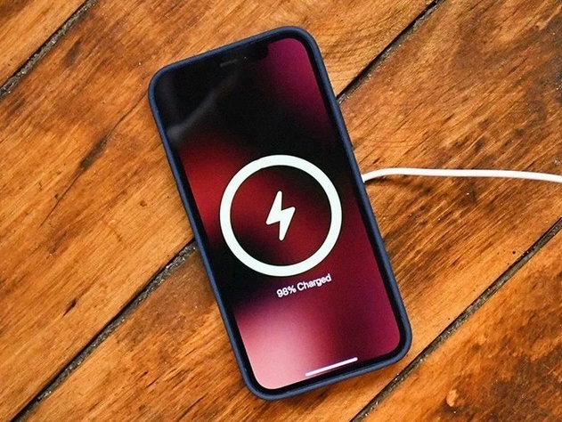 萨嘎苹果手机维修分享iPhone 12可以随便充电吗 