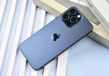 萨嘎苹果维修点分享iPhone 15 Pro Max屏幕更换全新实操风险 